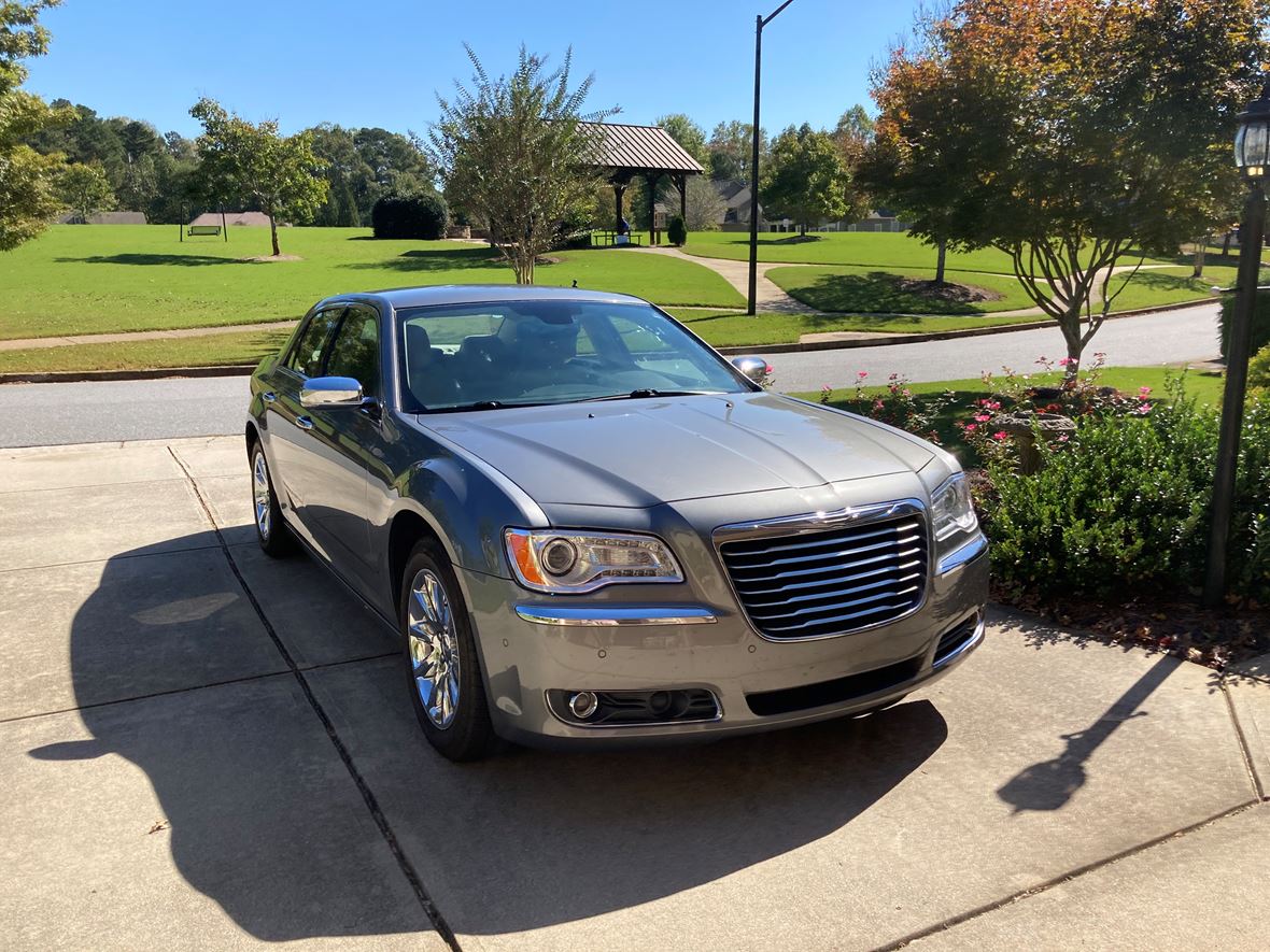 2011 Chrysler 300 for sale by owner in Marietta