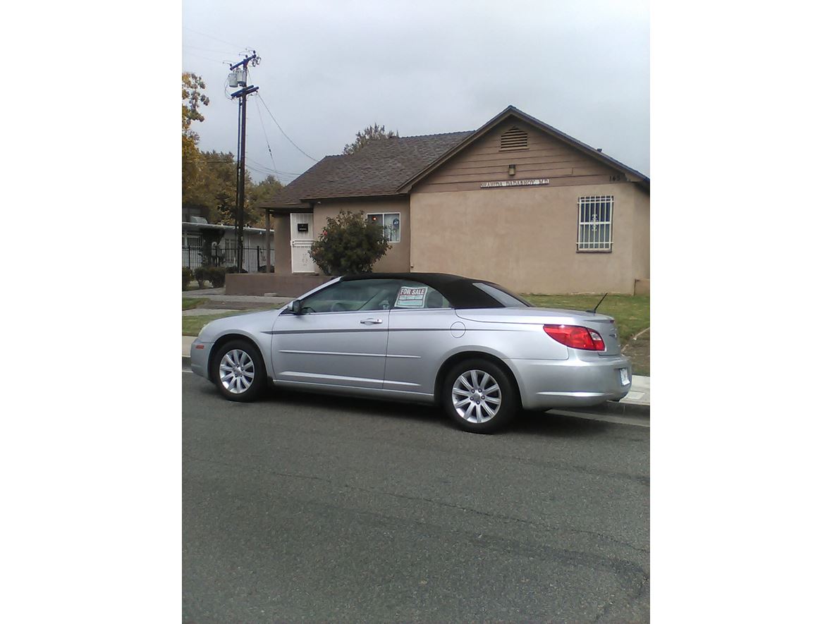 2010 Chrysler Sebring for Sale by Owner in Claremont, CA 91711