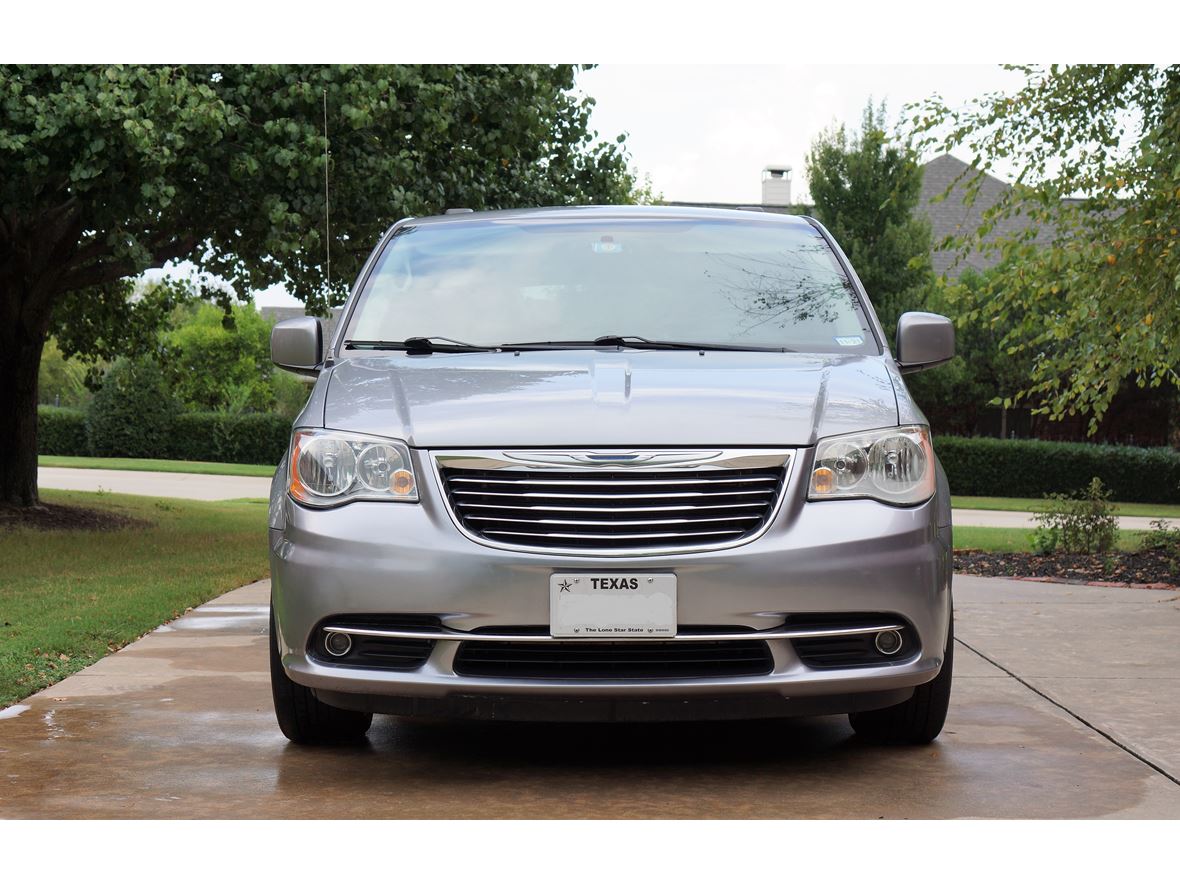 2015 Chrysler Town & Country Sale by Owner in Southlake, TX 76092