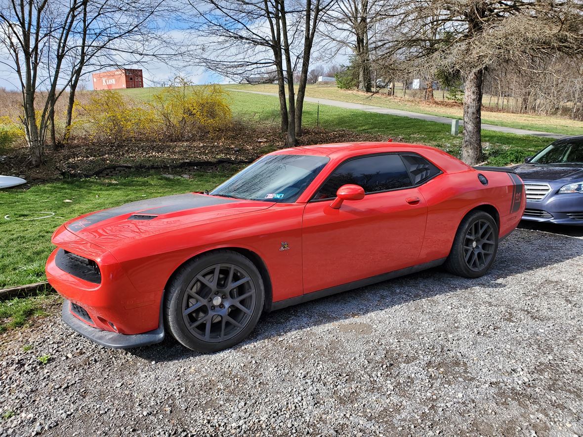 2016 Dodge Challenger for sale by owner in Rochester