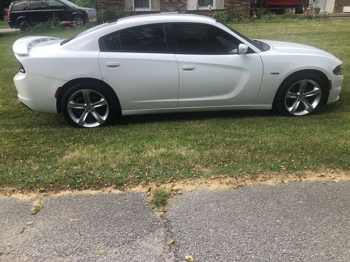 2015 Dodge Charger for sale by owner in Lafayette