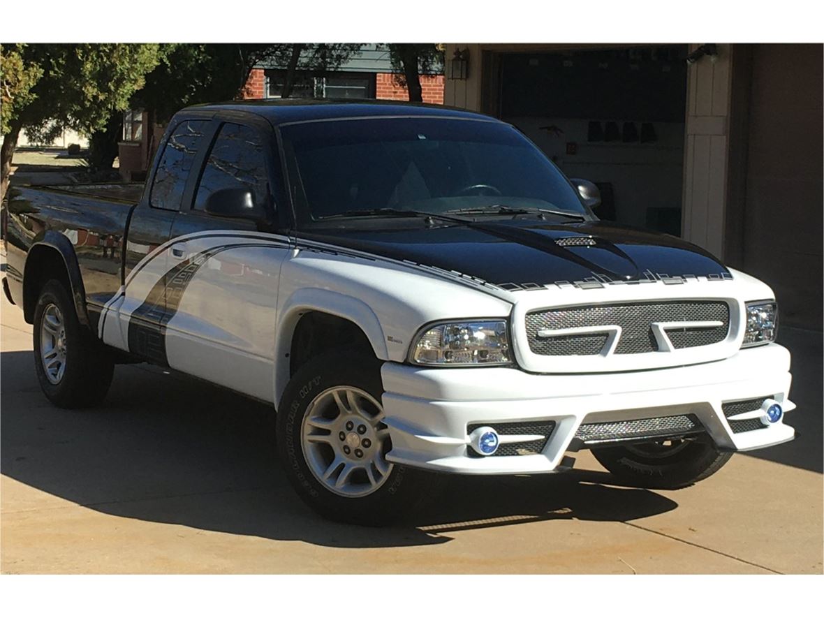 1998 Dodge Dakota for sale by owner in Wichita