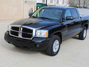 Black 2007 Dodge Dakota