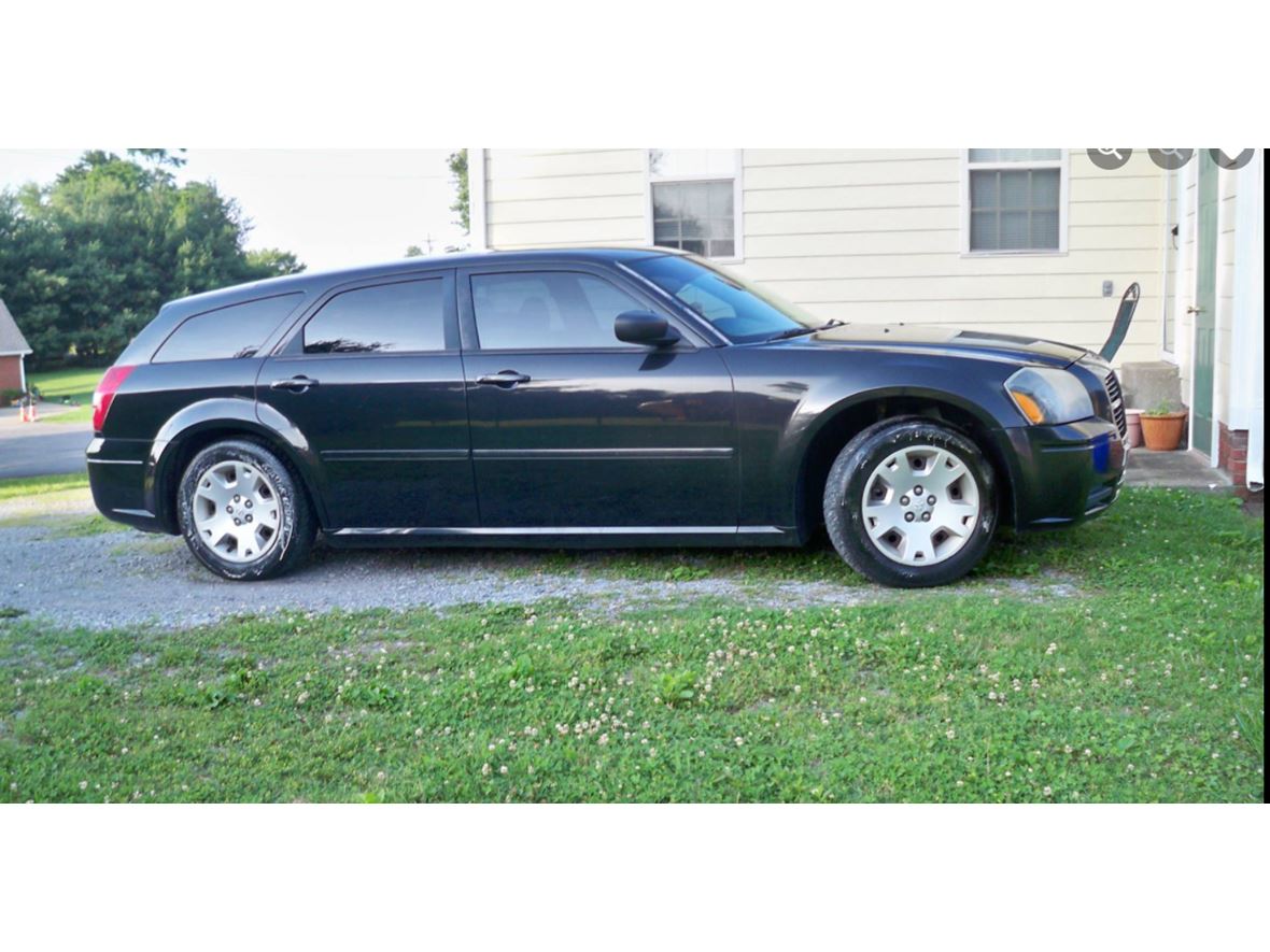 2006 Dodge Magnum for sale by owner in White House