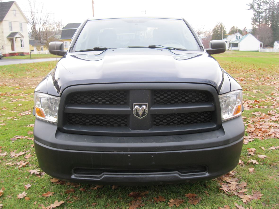 2012 Dodge Ram 1500 for sale by owner in Saint Johnsbury