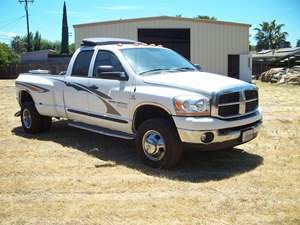 2006 Dodge Ram 3500 with White Exterior