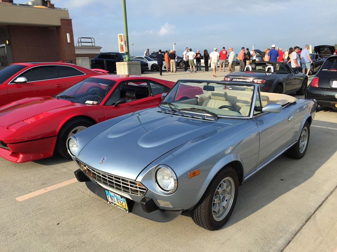 1985 Fiat 124 Spider for sale by owner in Dayton