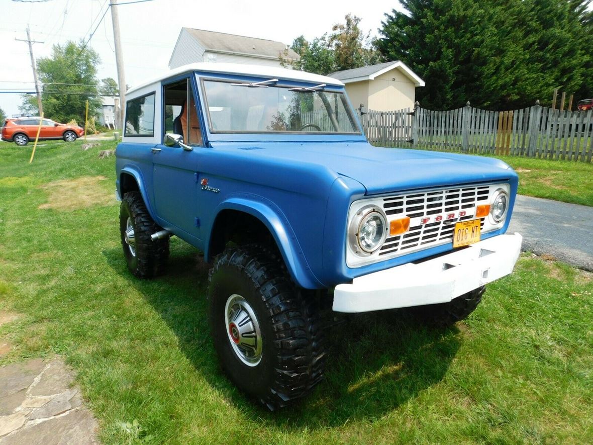 1977 Ford Bronco for sale by owner in New York
