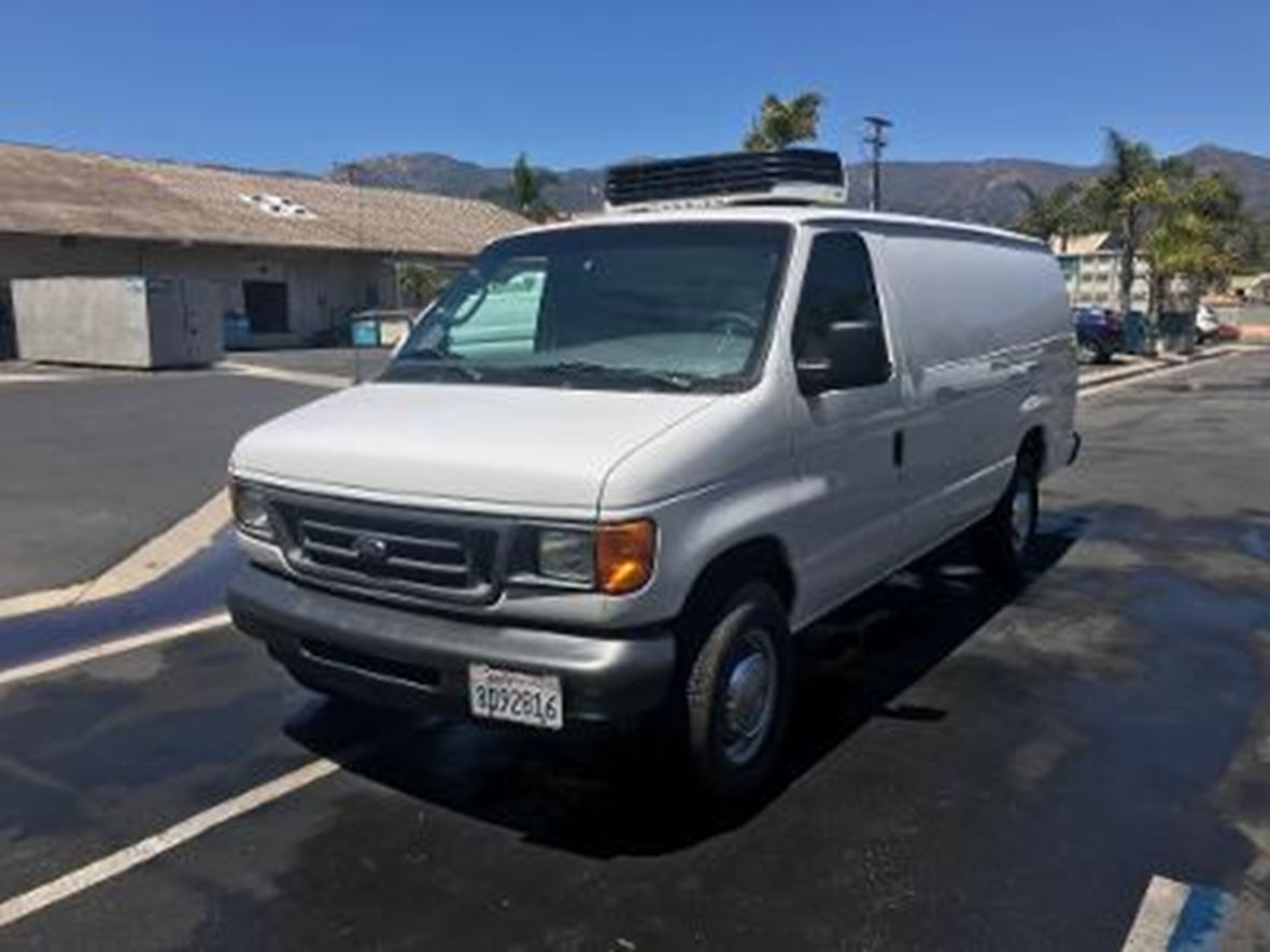 2006 Ford E-350 Super Duty REFRIGERATED for sale by owner in Santa Barbara
