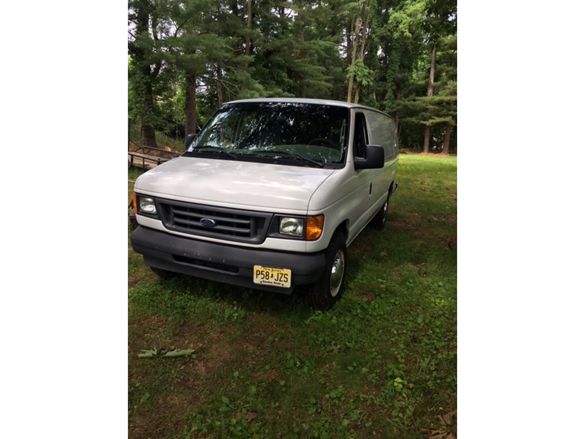 2003 Ford Econoline Cargo for sale by owner in Holmdel