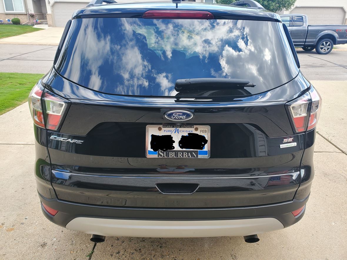 2018 Ford Escape for sale by owner in New Baltimore