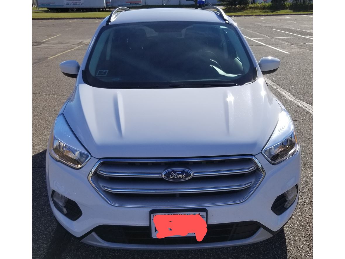 2018 Ford Escape for sale by owner in Hudson