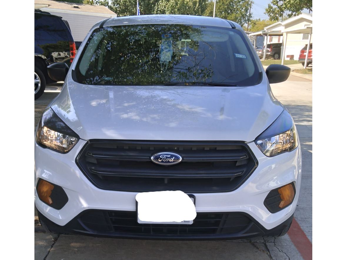 2019 Ford Escape for sale by owner in Frisco