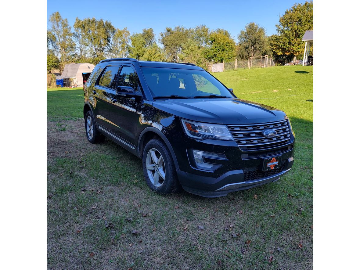 2016 Ford Explorer for sale by owner in Ligonier