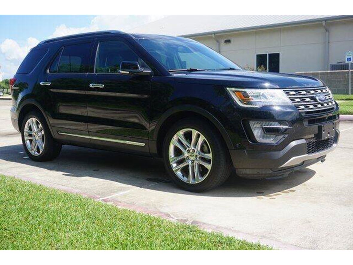 2017 Ford Explorer for sale by owner in Raleigh