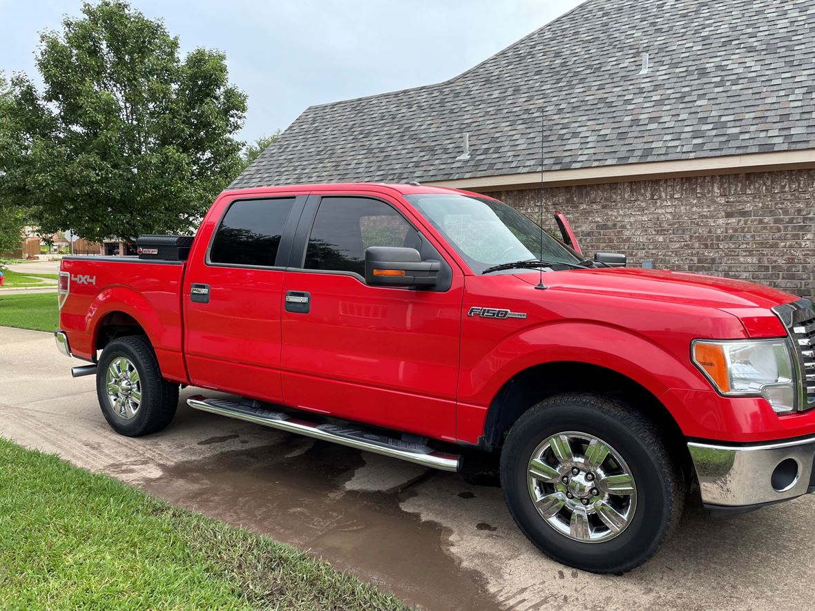 2011 Ford F-150 Supercrew cab 4x4 for sale by owner in Forney