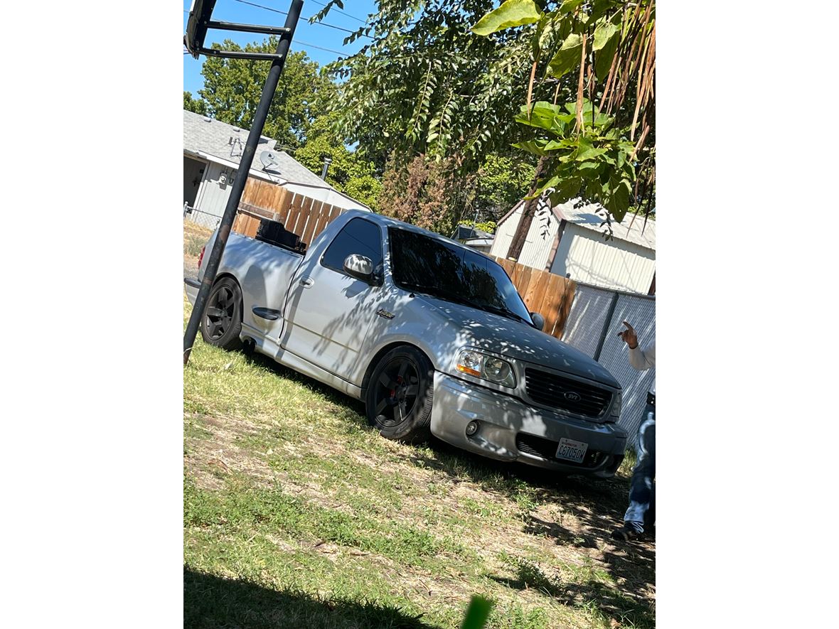 2000 Ford F150 SVT Lightning Sale by Owner in Pasco, WA 99301