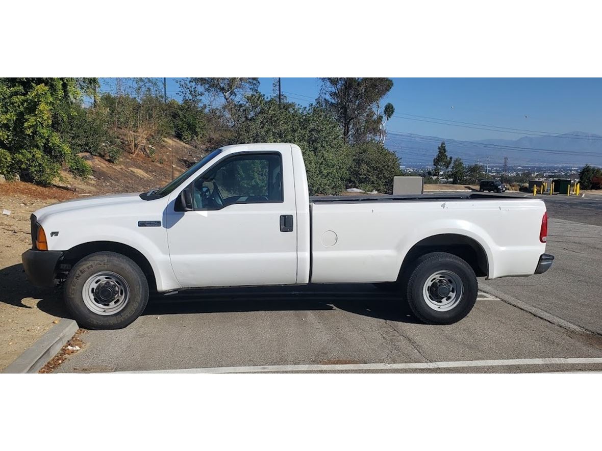 2000 Ford F250 Super Duty Sale by Owner in Montebello, CA 90640