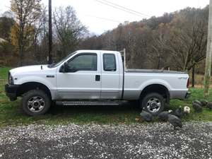 White 2003 Ford F-250 Super Duty