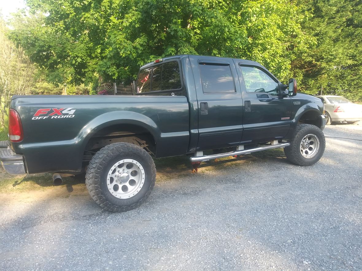 2004 Ford F-250 Super Duty for sale by owner in Greenville