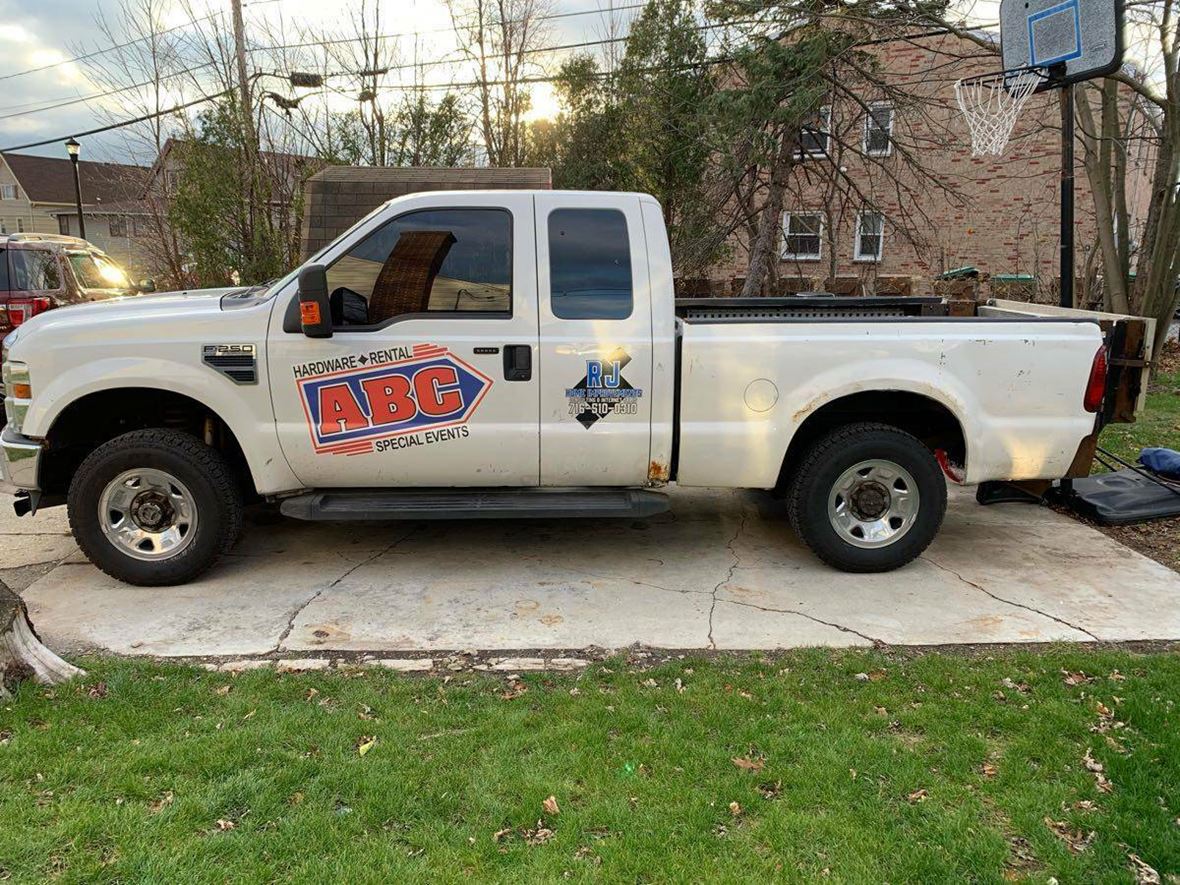 2009 Ford F-250 Super Duty for sale by owner in Buffalo