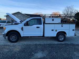 White 2017 Ford F-250 Super Duty