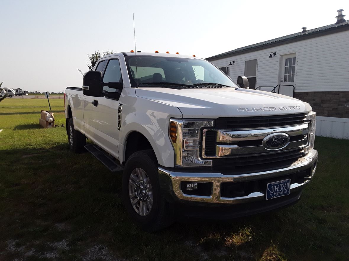 2019 Ford F250 Super Duty XLT Sale by Owner in Halstead, KS 67056