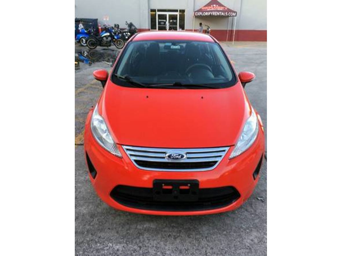 2013 Ford Fiesta for sale by owner in Orlando