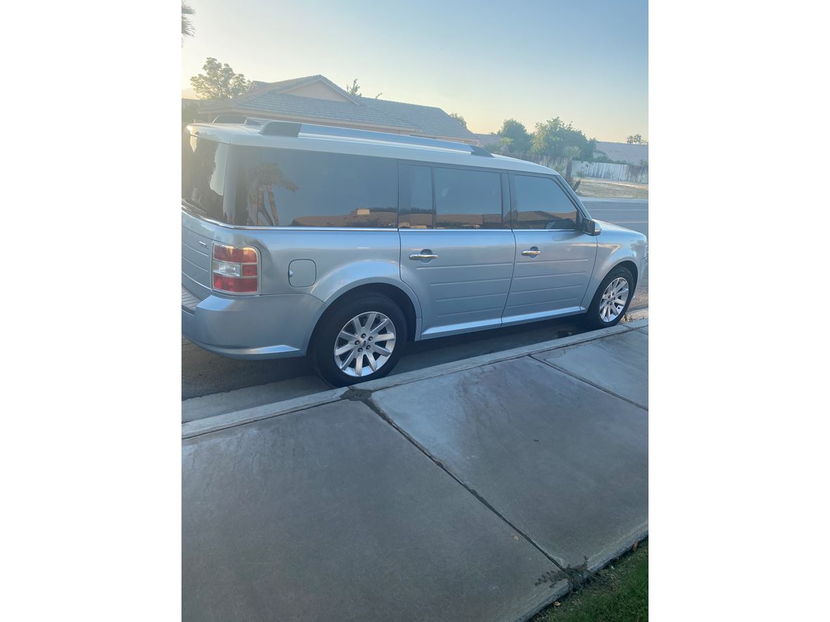 2009 Ford Flex for sale by owner in La Quinta