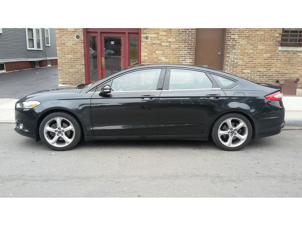 2013 Ford Fusion for sale by owner in Rochester