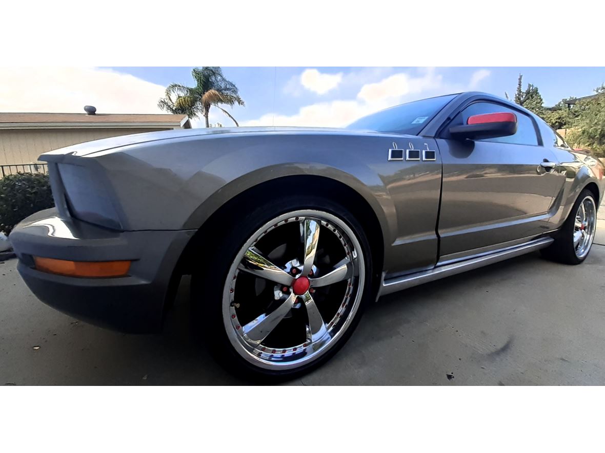 2005 Ford Mustang for sale by owner in Wildomar