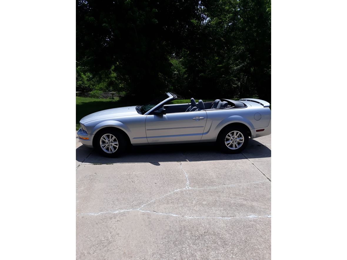 2006 Ford Mustang for sale by owner in Piedmont