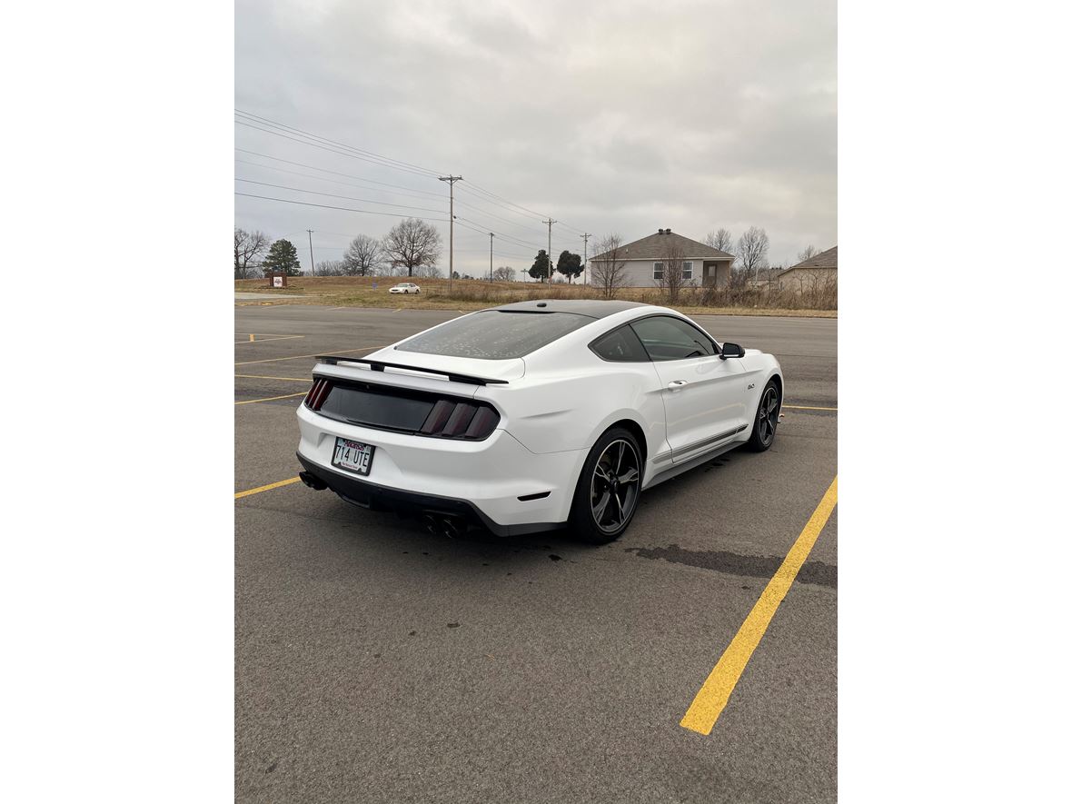 2016 Ford Mustang for sale by owner in Jonesboro