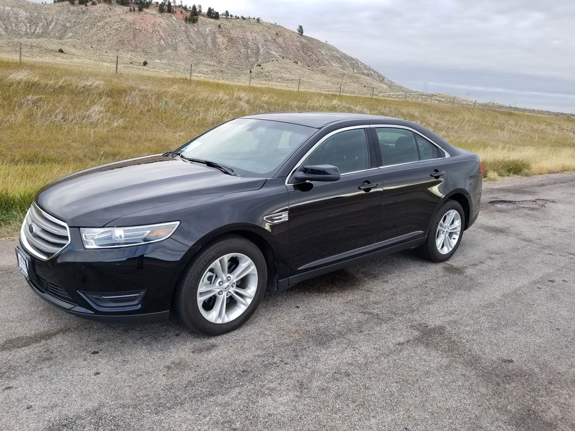 2018 Ford Taurus for sale by owner in Riverton