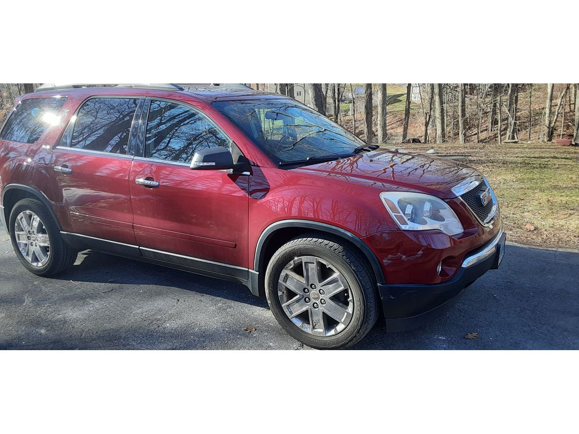 2010 GMC Acadia for sale by owner in Rocky Hill