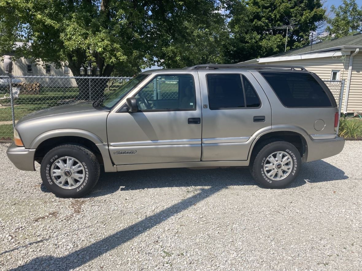 2001 GMC Jimmy for sale by owner in Shelbyville