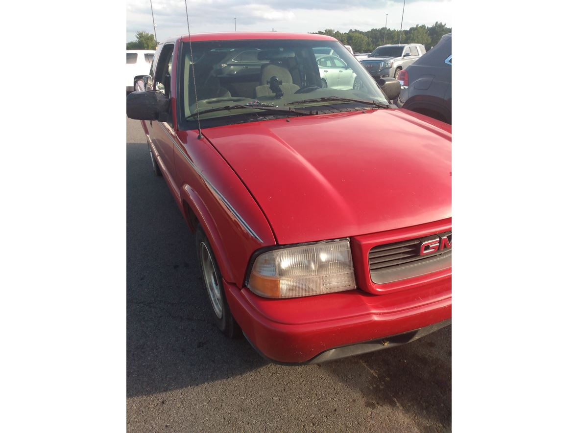 2000 GMC Sonoma for sale by owner in Carlisle