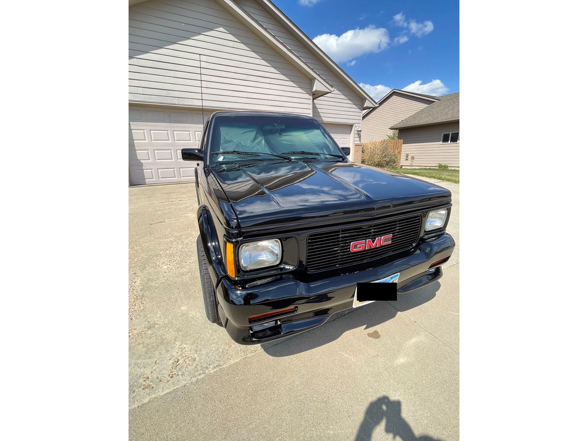 1993 GMC Typhoon for sale by owner in Tea