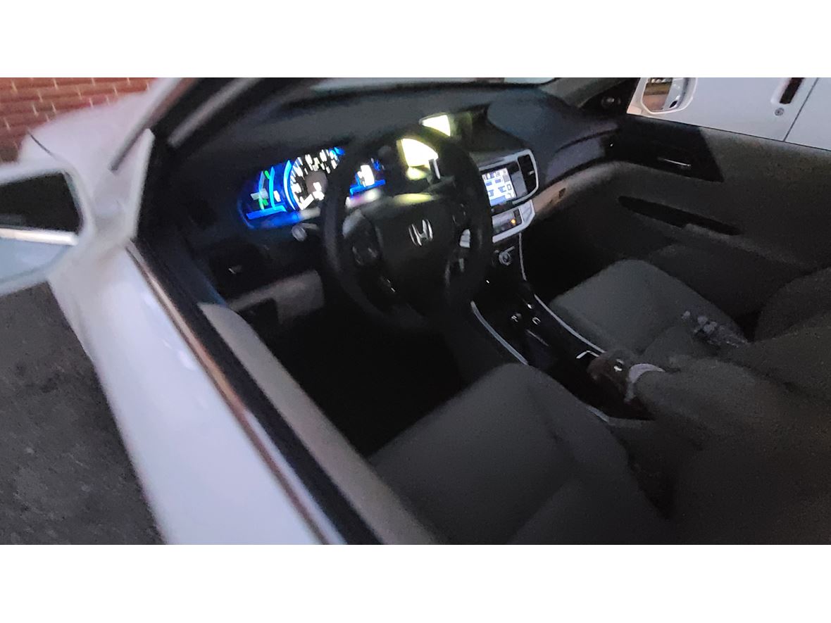 2015 Honda Accord Hybrid for sale by owner in Hackensack