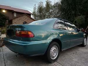 Green 1995 Honda Civic DX