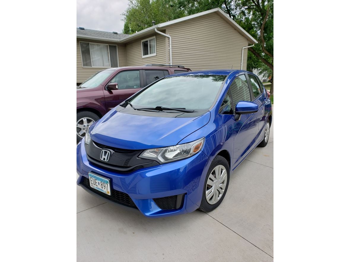 2015 Honda FIT for sale by owner in Rochester
