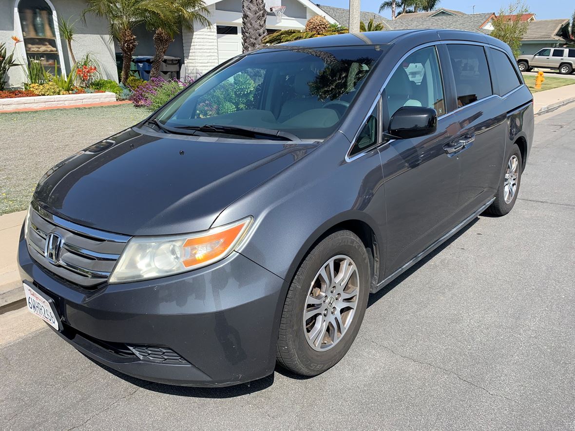 2012 Honda Odyssey for sale by owner in Huntington Beach
