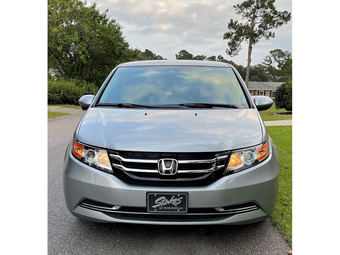 2016 Honda Odyssey SE for sale by owner in Summerville