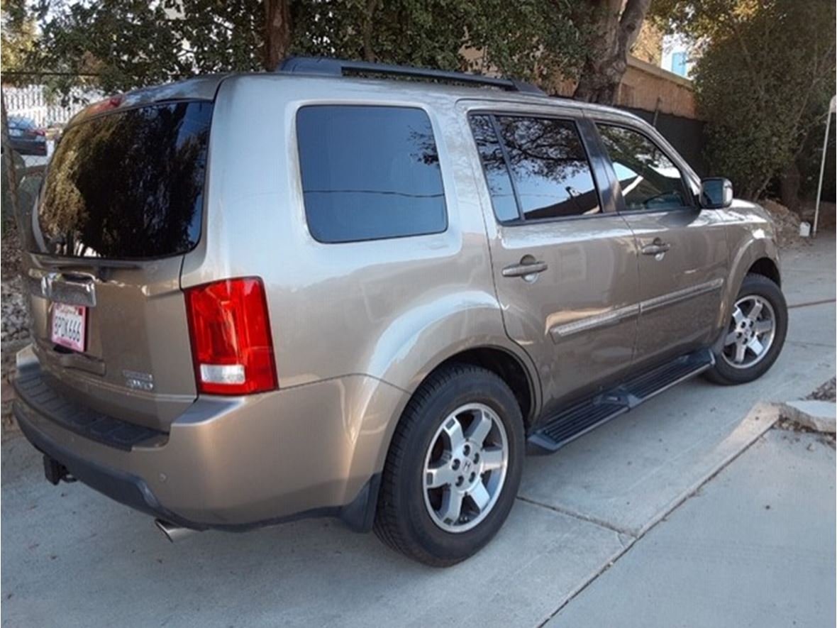 2010 Honda Pilot for sale by owner in Chatsworth