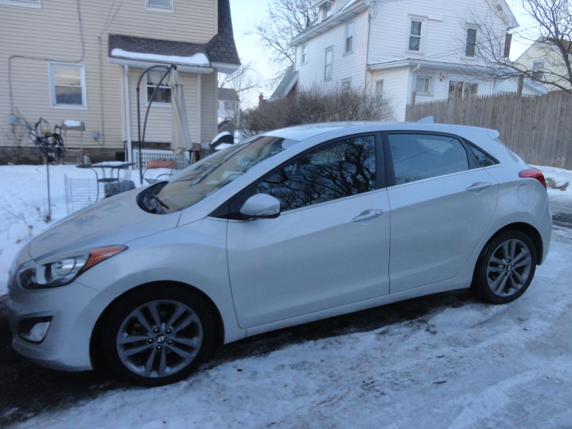 2016 Hyundai Elantra GT for sale by owner in Canton