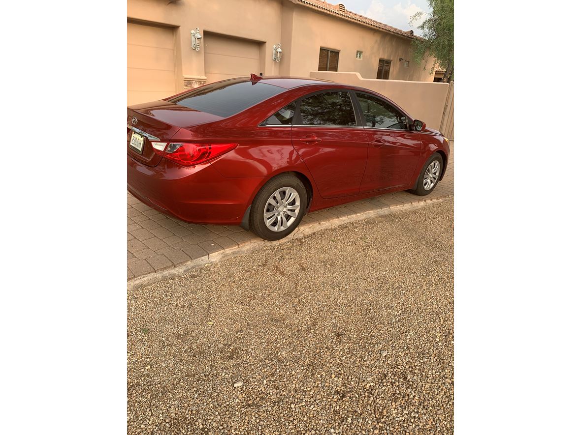 2012 Hyundai Sonata for sale by owner in Scottsdale