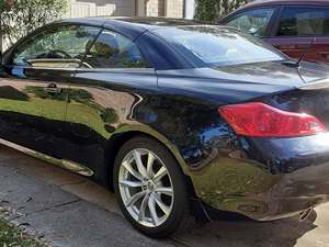 Black 2014 Infiniti Q60 Convertible