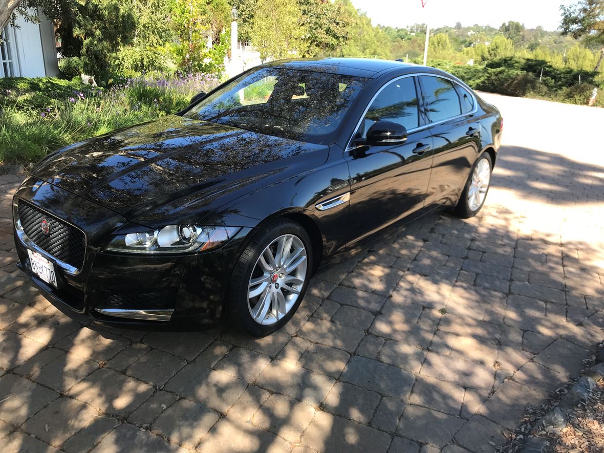 2017 Jaguar XF for Sale by Owner in Fallbrook, CA 92028