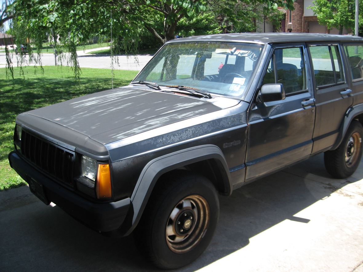 1993 Jeep Cherokee for sale by owner in Wichita