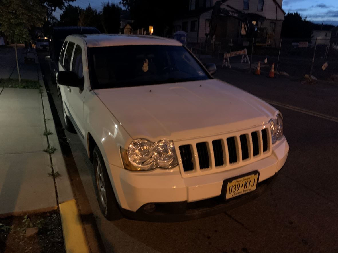 2008 Jeep Grand Cherokee for sale by owner in Secaucus